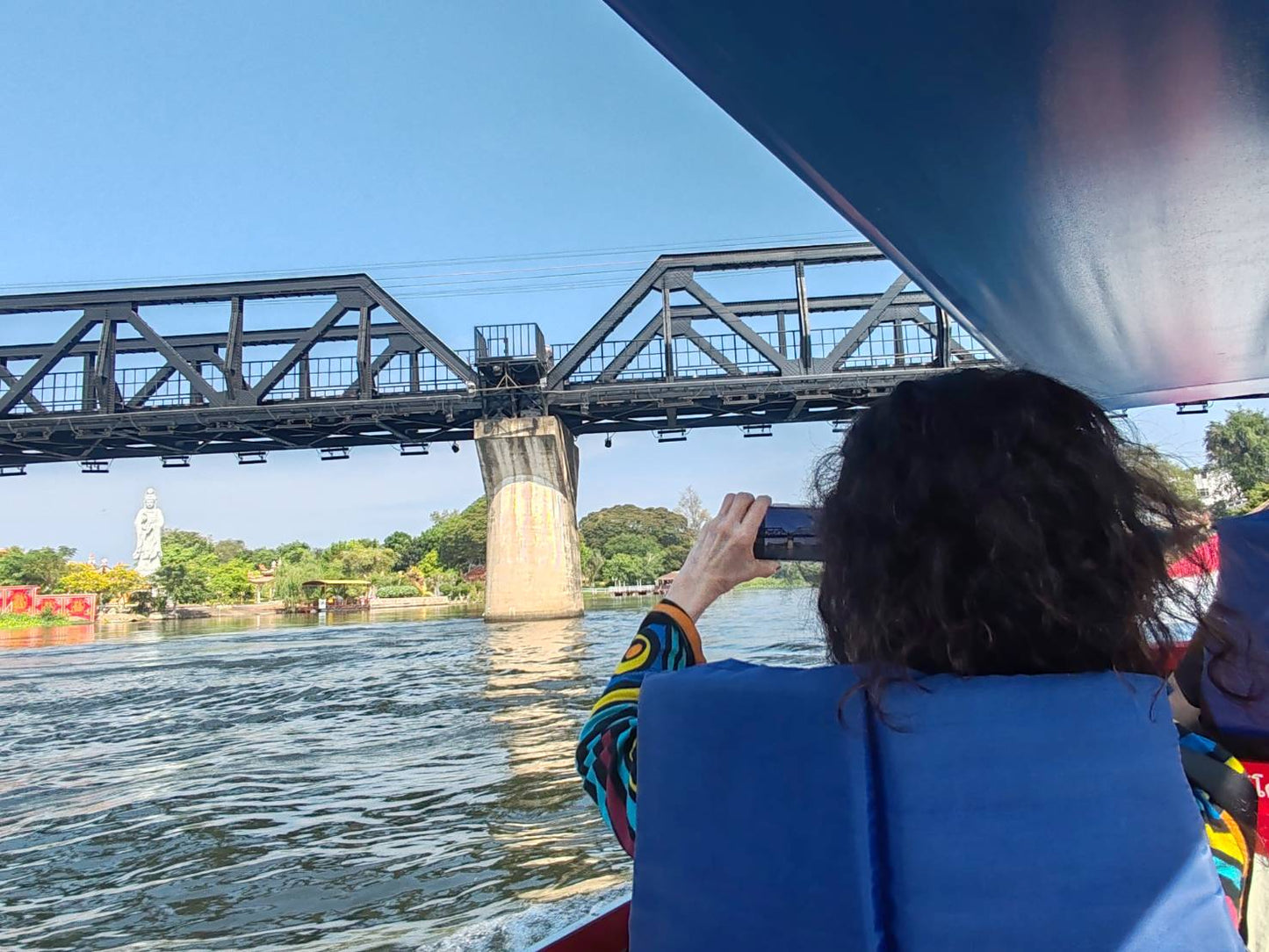 🌿 FD001: Adventure Awaits in Kanchanaburi! 🚐🚤🚂
