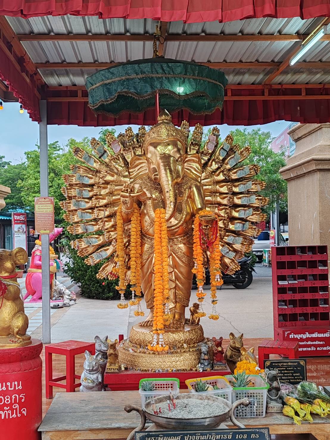 ✨HD009: One of Bangkok's must-see temple Wat Pak Nam and Giant reclining Ganesha temple ✨