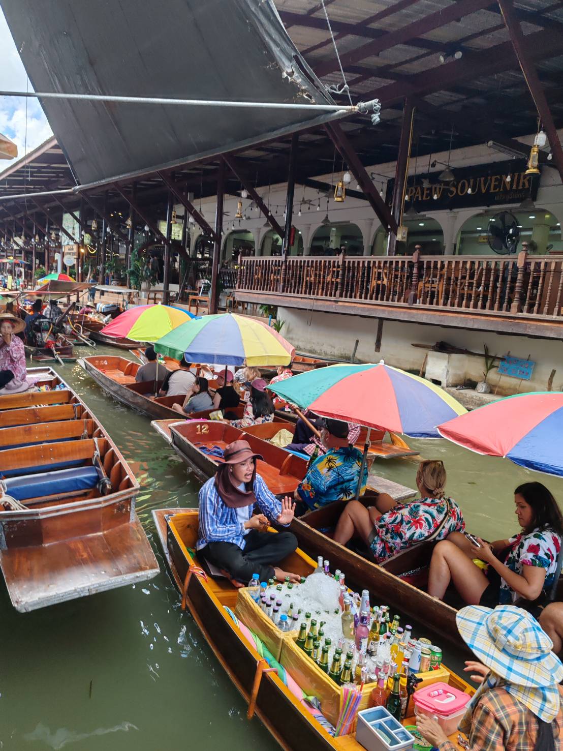 🌴 FD002: Join Our One-Day Cultural Adventure! Damnoen Saduak and Mae Klong Railway Market
