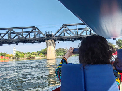 🌿 FD001: L'avventura ti aspetta a Kanchanaburi! 🚐🚤🚂
